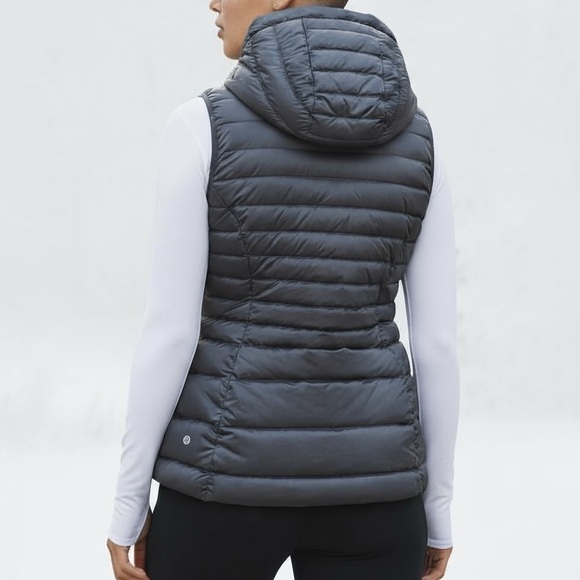 Lululemon Brave the Cold Vest Black Sz 6 - Picture 8 of 10
